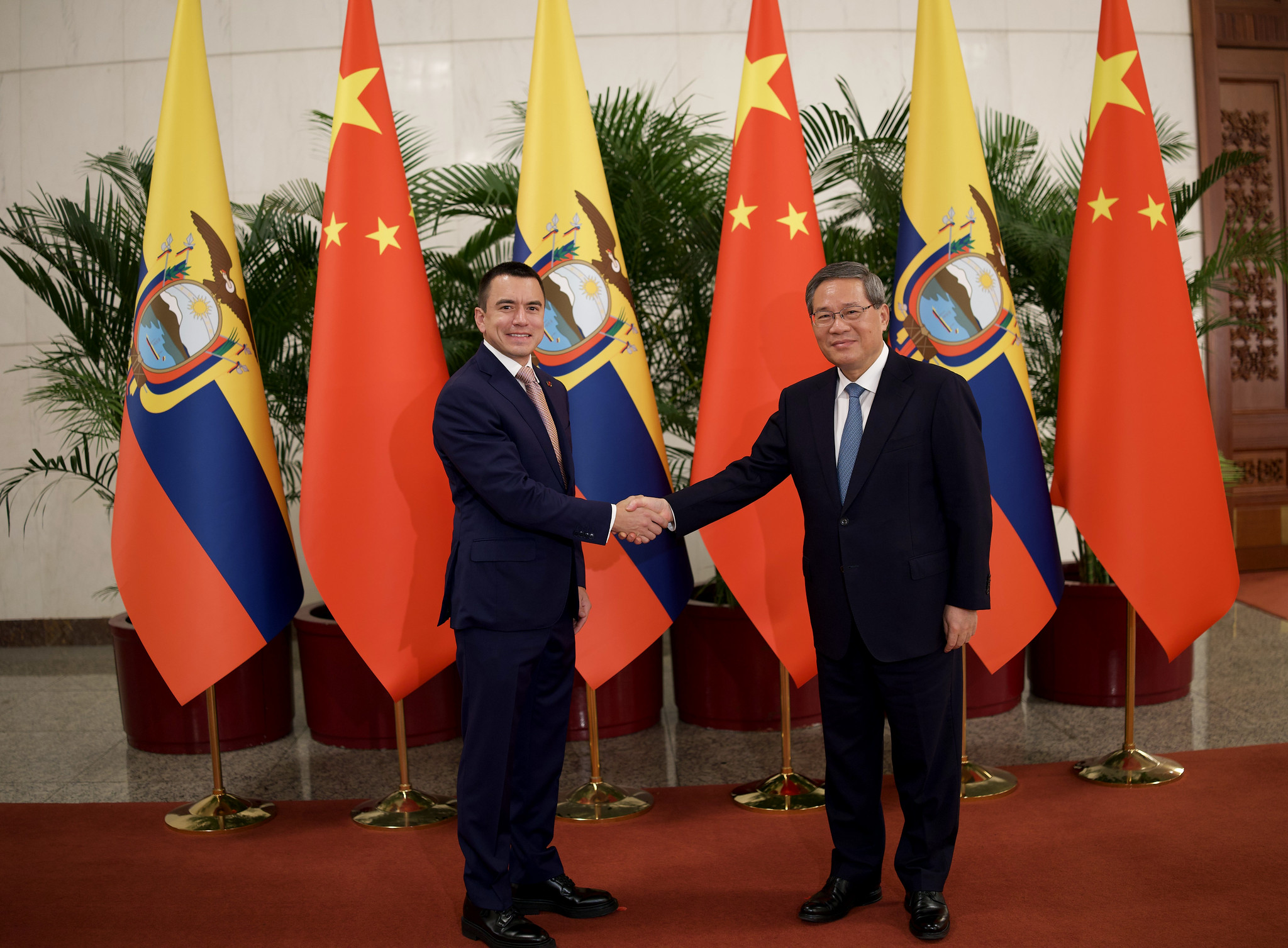Daniel Noboa se reunió con el Primer Ministro chino Li Qiang