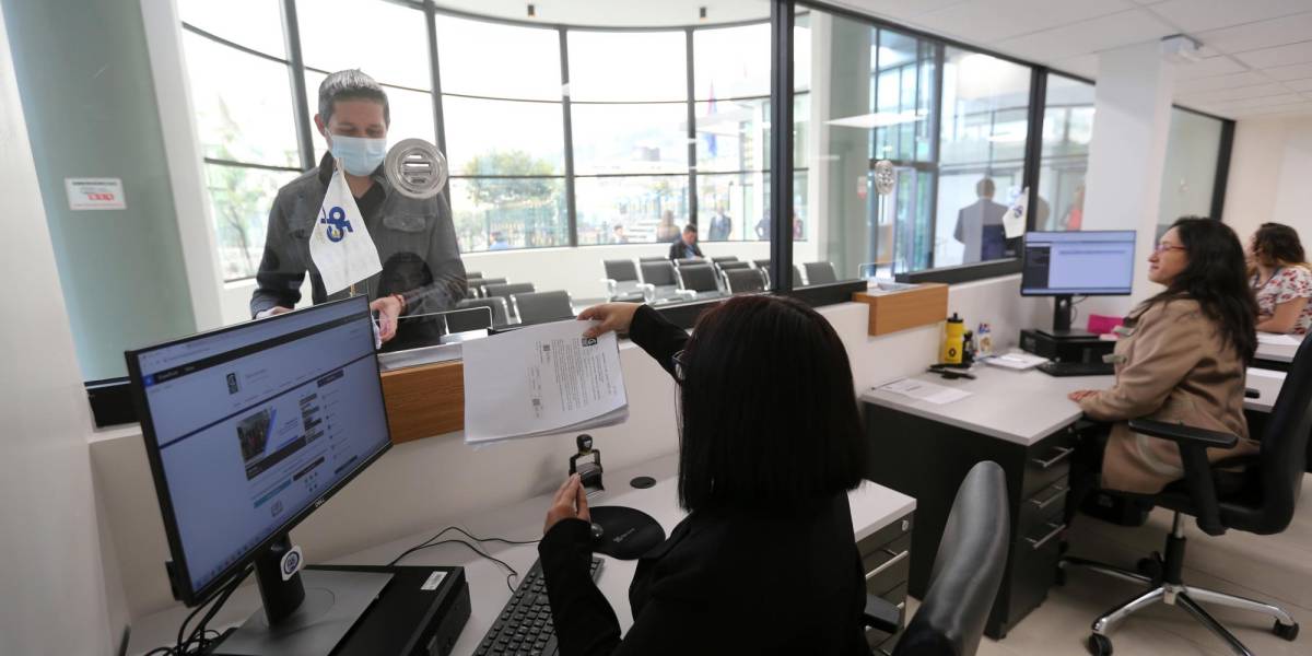 Contrataciones públicas ya no necesitarán del informe de Contraloría