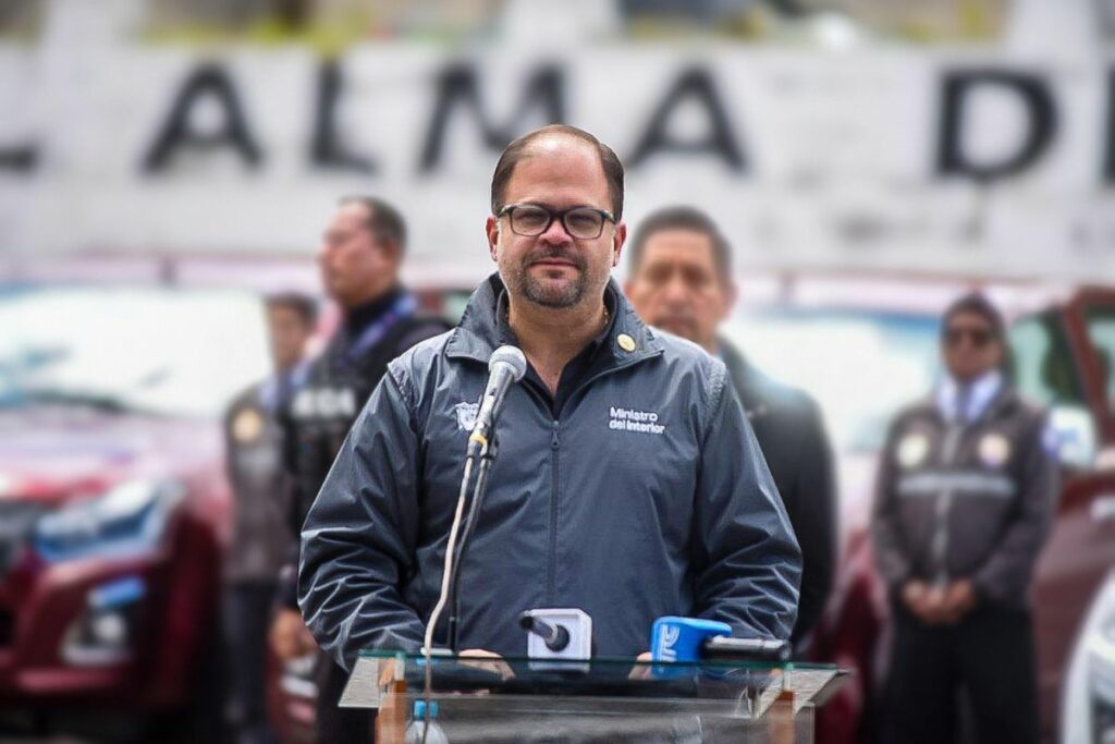 Ministro del Interior: «Nuestro sistema penitenciario no estaba diseñado para este tipo de delincuencia»