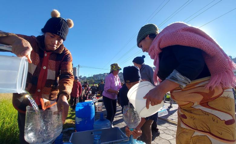 Alcalde de Quito evita dar nueva fecha y hora para restablecer el agua en el sur de Quito