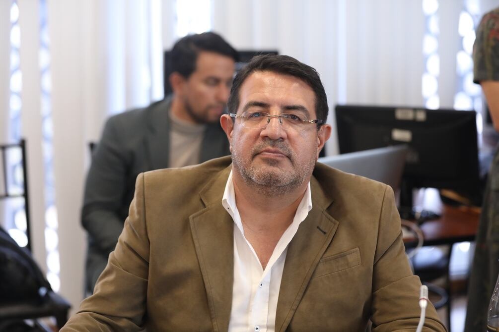 Santiago Díaz Asque tiene orden de captura por riesgo de fuga, según ministro del Interior