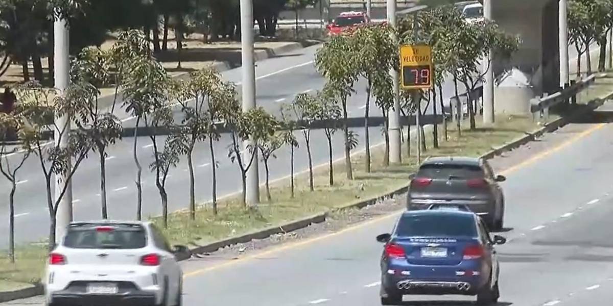 Municipios no podrán emitir multas por exceso de velocidad captados por radares, hasta finales de 2025
