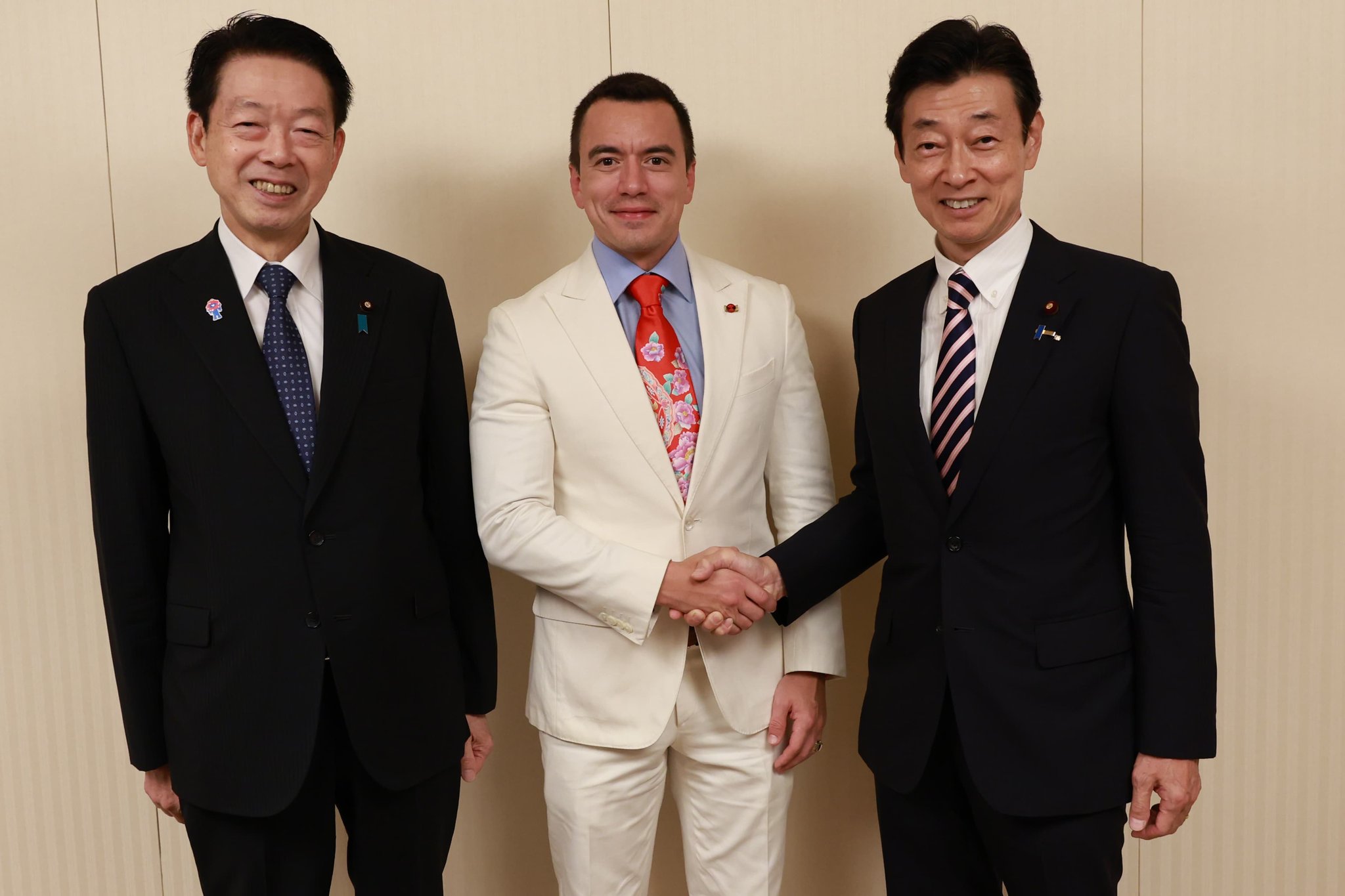 Daniel Noboa se reunió con el Ministro de Economía de Japón 